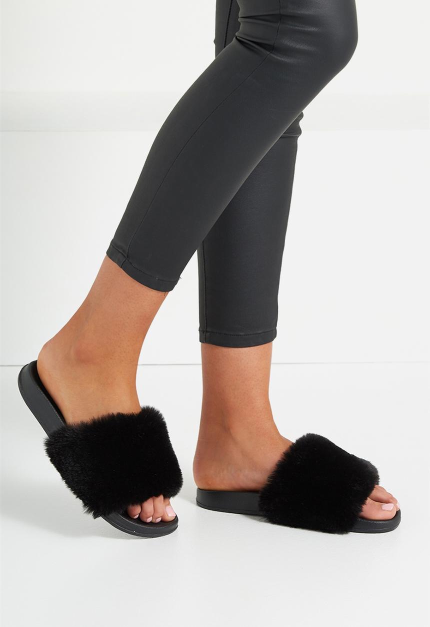 Cotton On - Wild slide