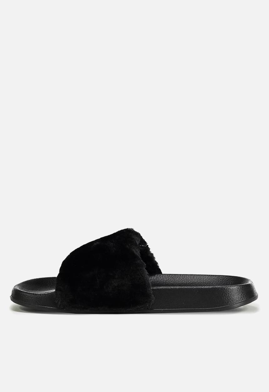 Cotton On - Wild slide