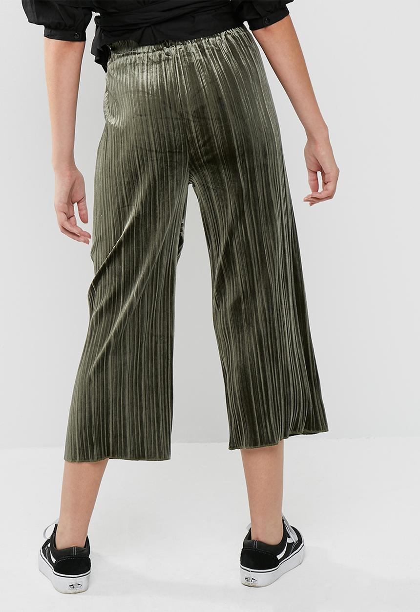 dailyfriday - Velvet culotte