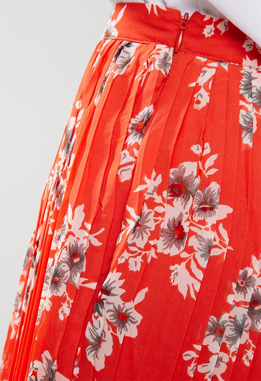 Vero Moda - Flirty pleated skirt