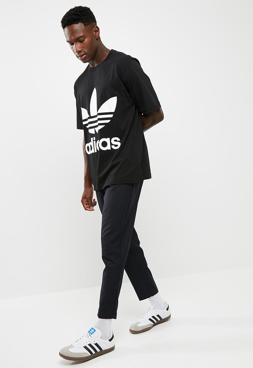 adidas Originals - Oversized trefoil tee