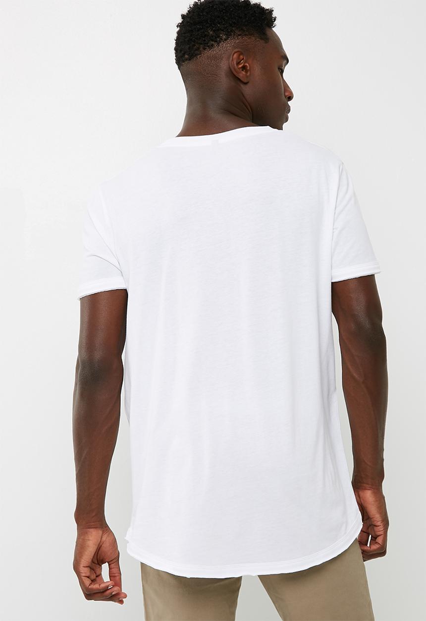 basicthread - Deep Scoop Neck Tee