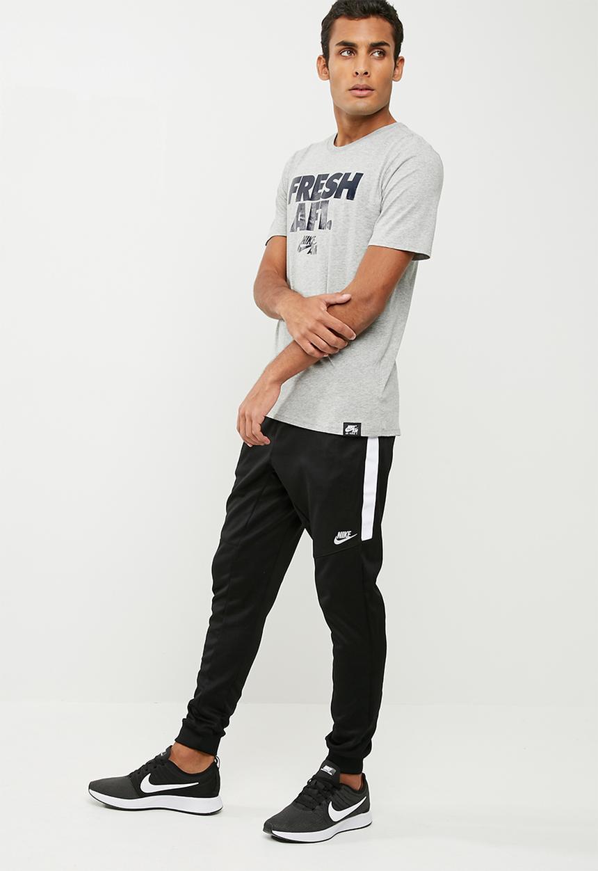 Nike - Air force 1 tee
