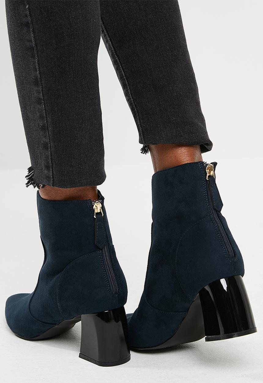 dailyfriday - Modern heel boot