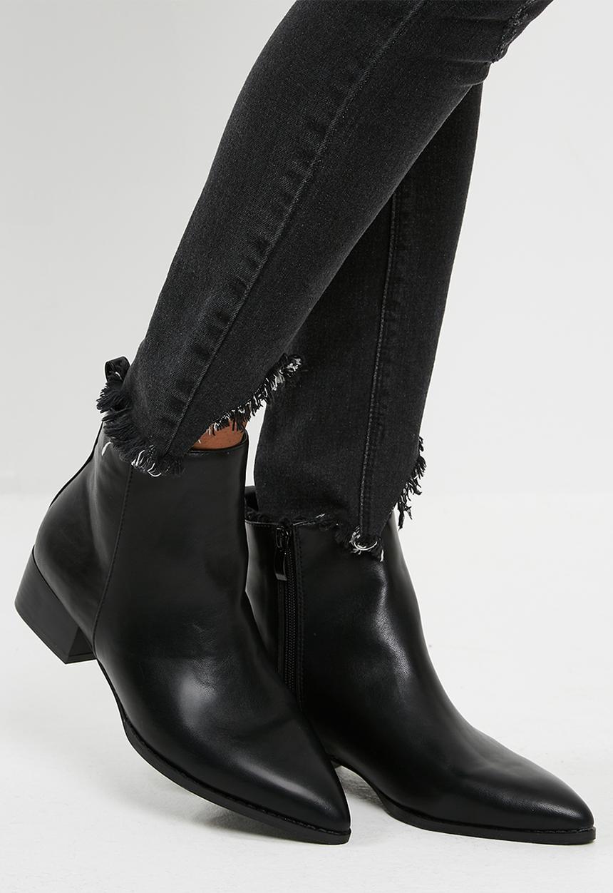 dailyfriday - Chelsea boot