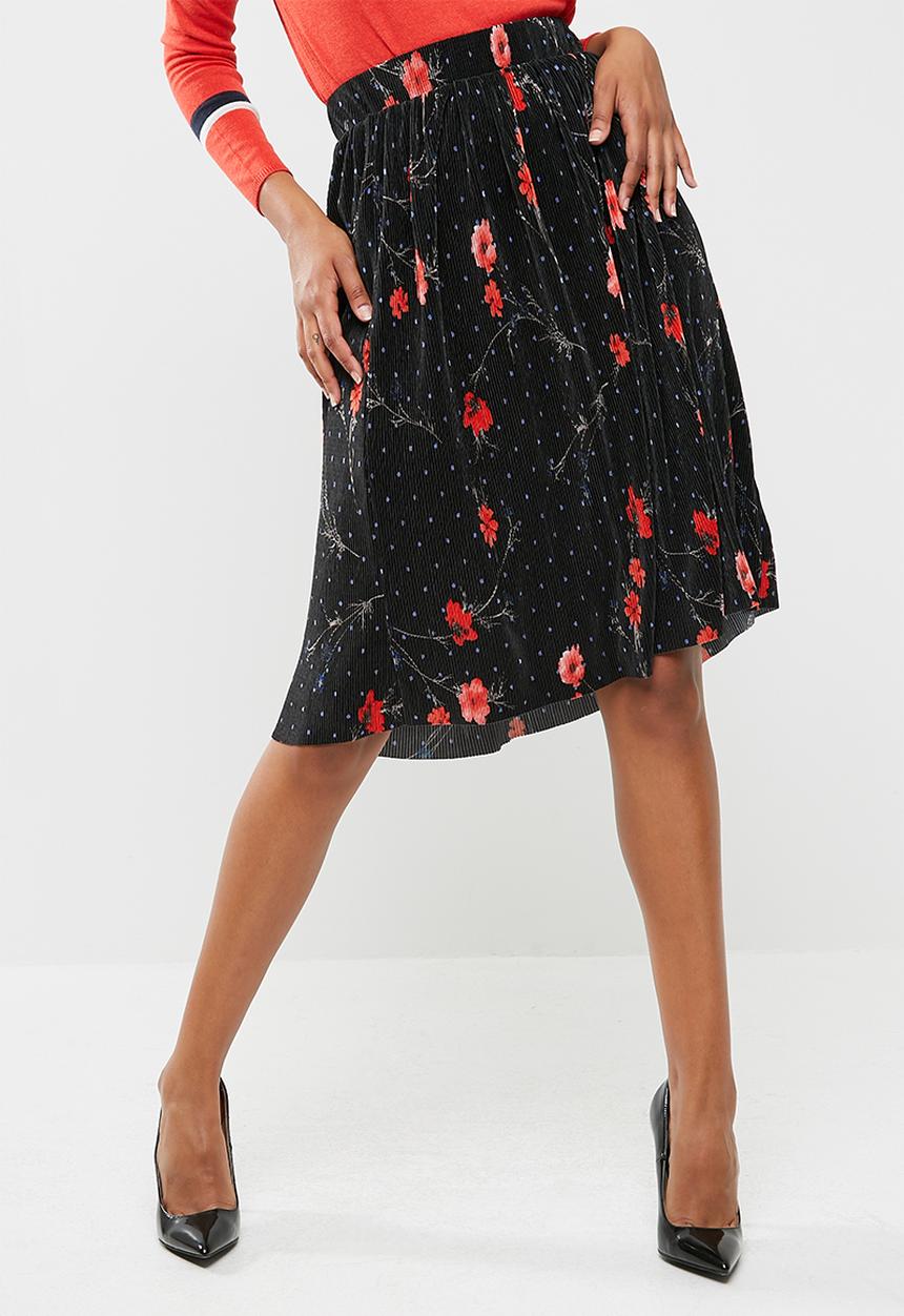 Vero Moda - Fleur pleated skirt