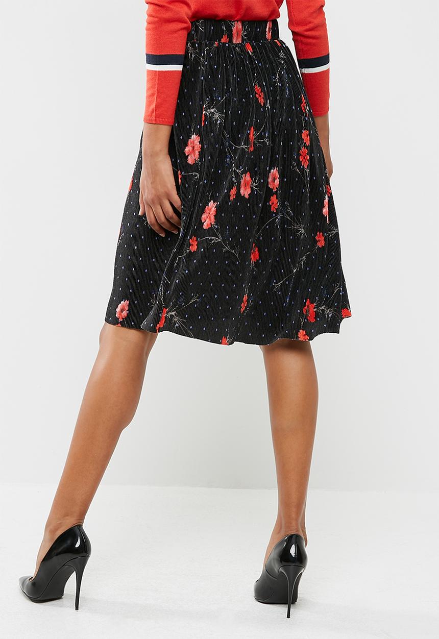 Vero Moda - Fleur pleated skirt