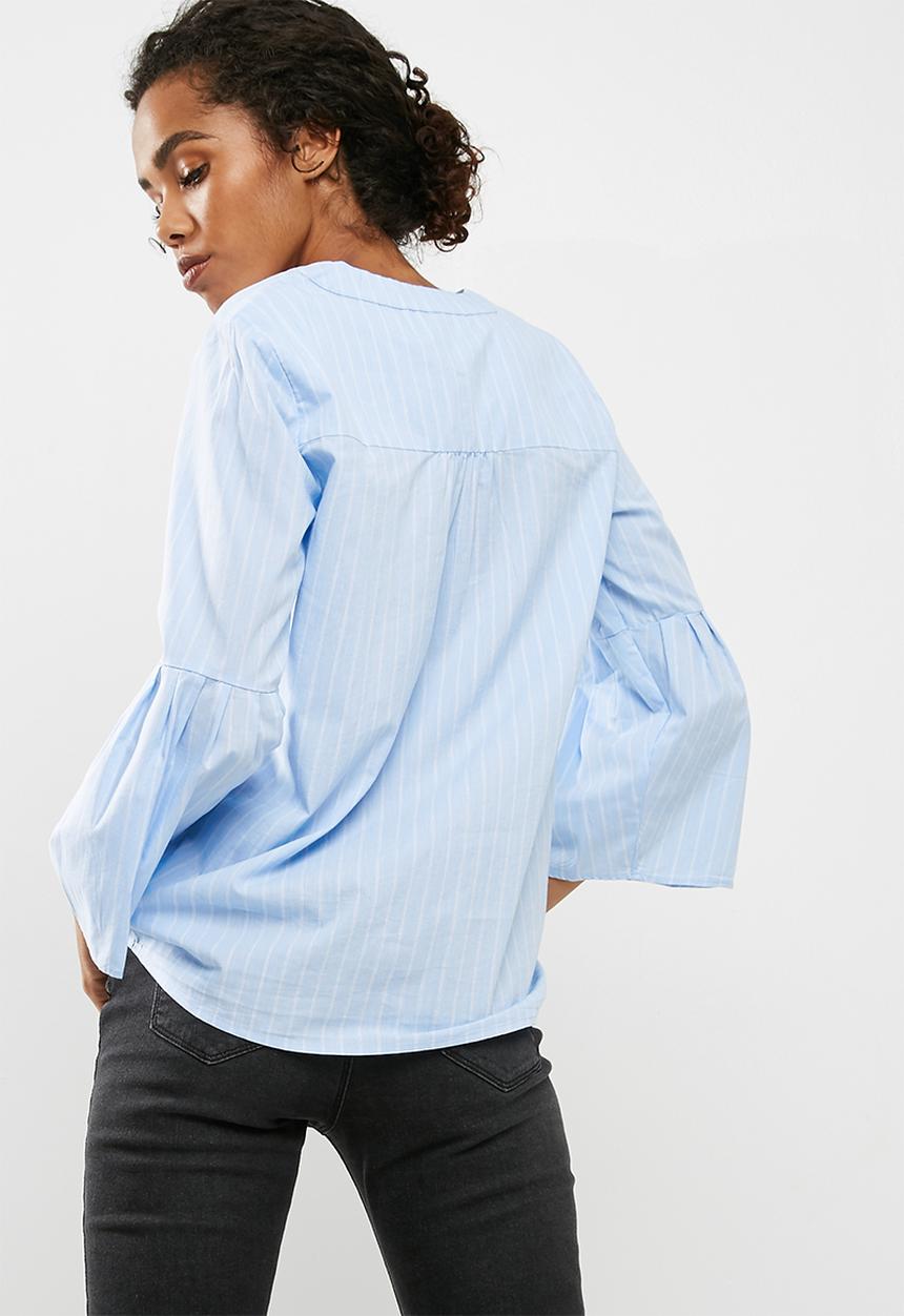 Jacqueline de Yong - Stella V-neck top