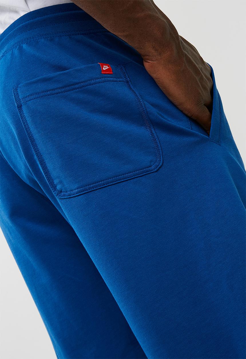 Nike - NSW shorts