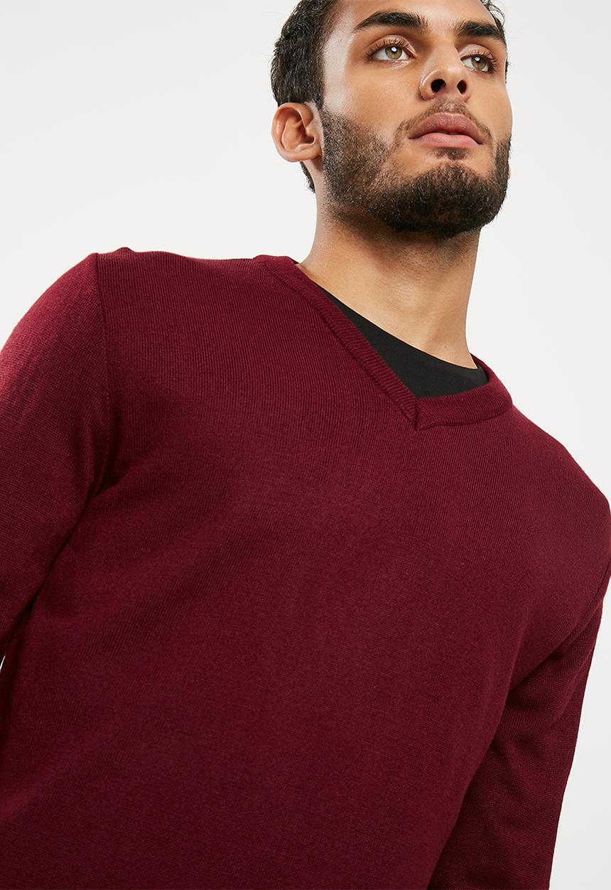 basicthread - Basic vee neck slim fit knit
