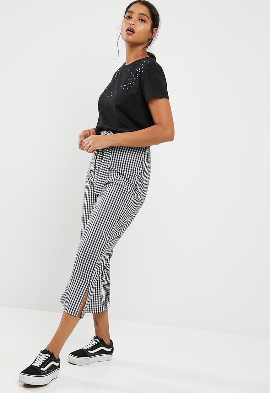 dailyfriday - Pearl embellished tee