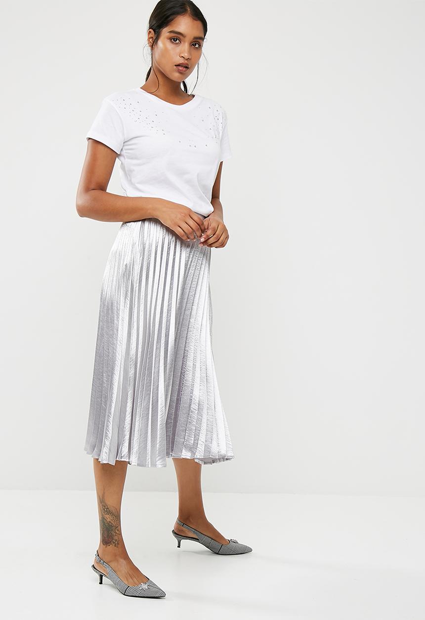 dailyfriday - Embellished tee