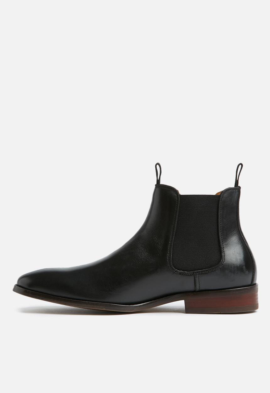 Steve Madden - Echoe