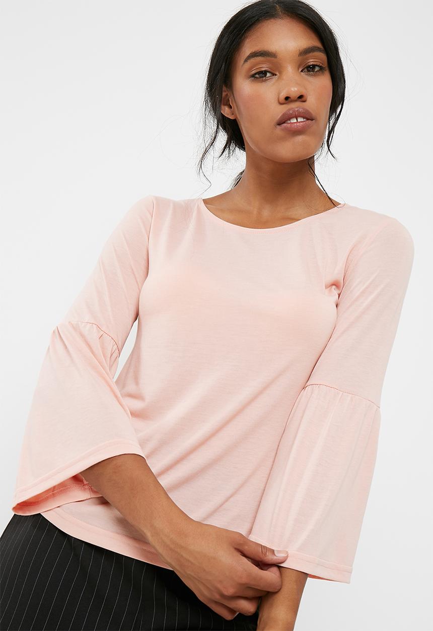 Jacqueline de Yong - Minni flared sleeve tee