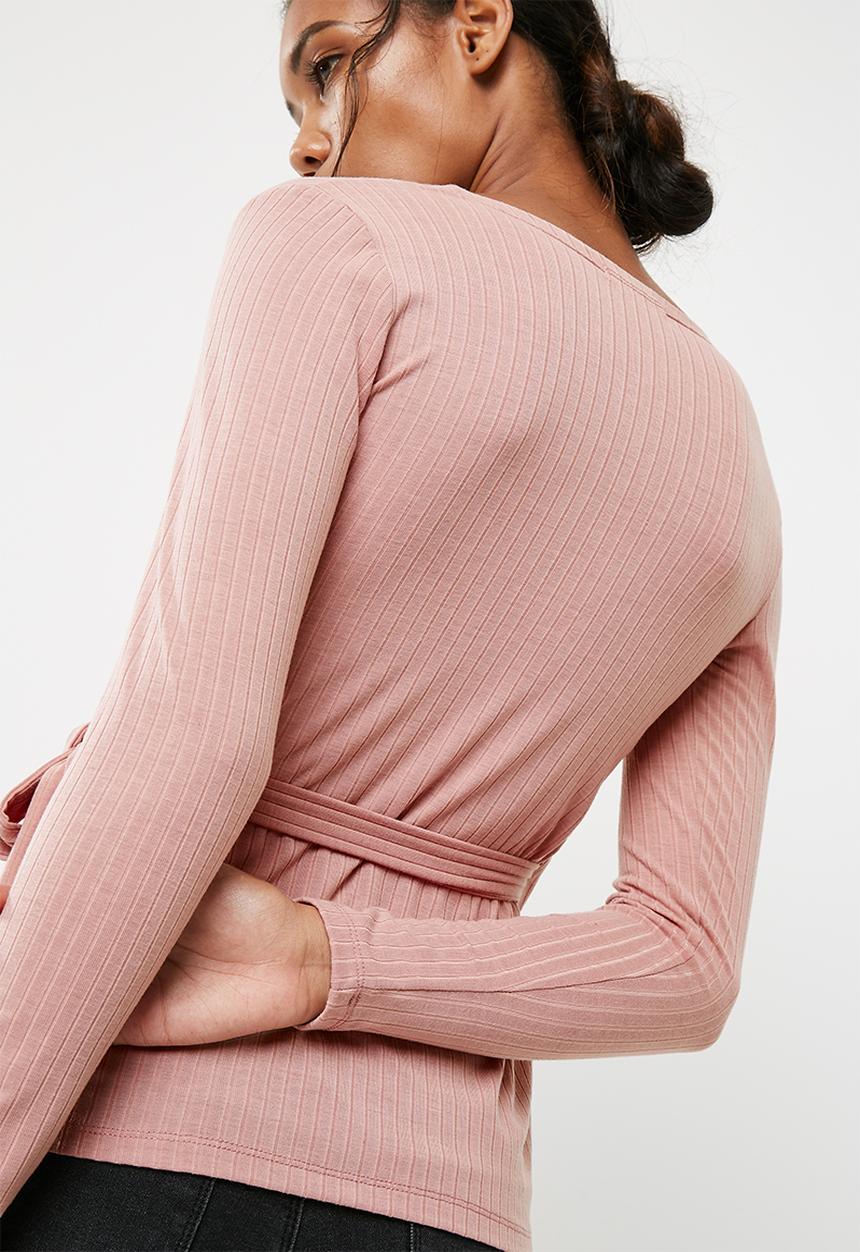dailyfriday - Long sleeve wrap front tee
