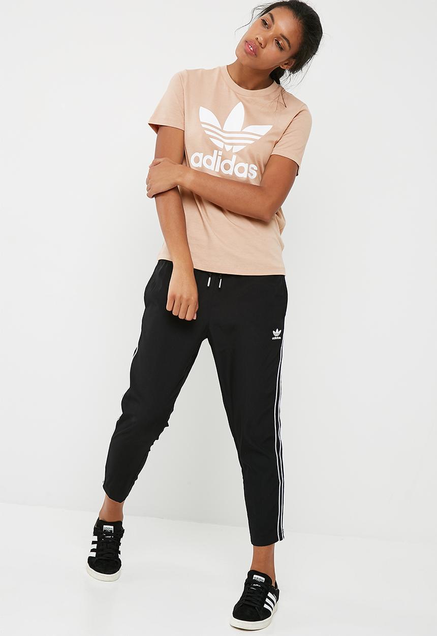 adidas Originals - Classic logo tee