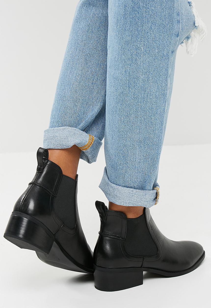 Steve Madden - Dicey