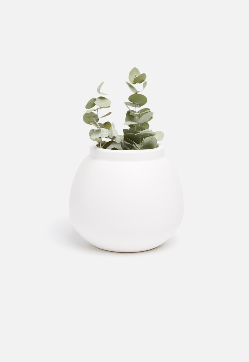 Grey Gardens - Calabash vase
