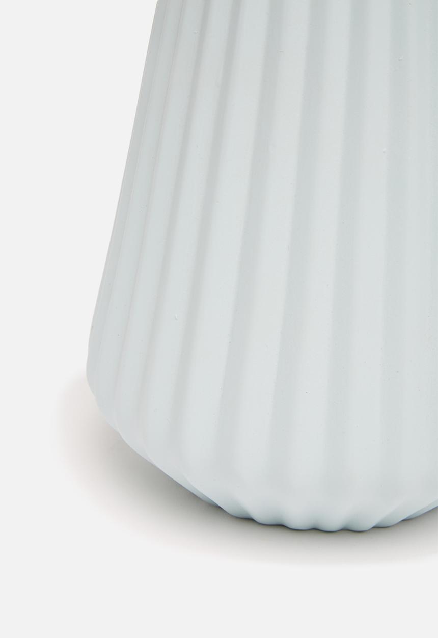 Grey Gardens - Empire vase