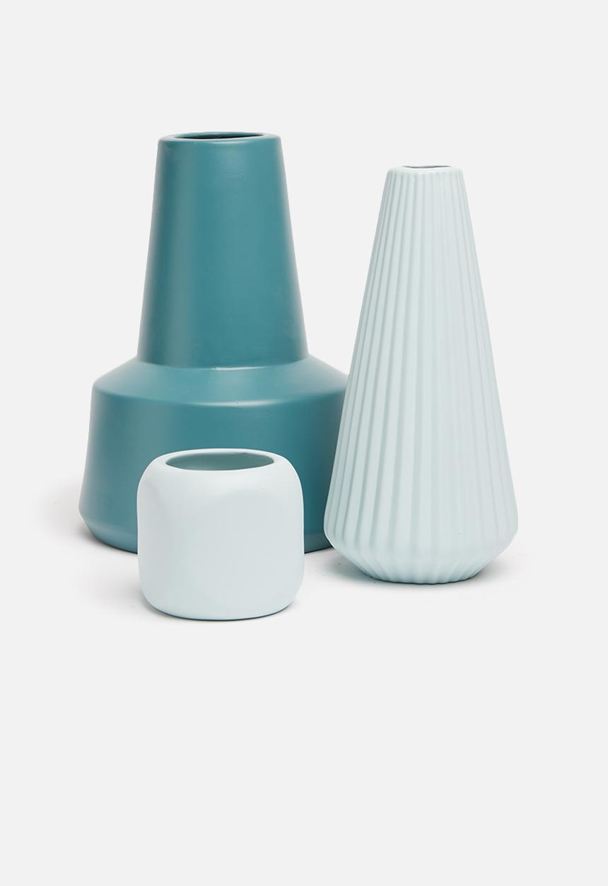 Grey Gardens - Empire vase