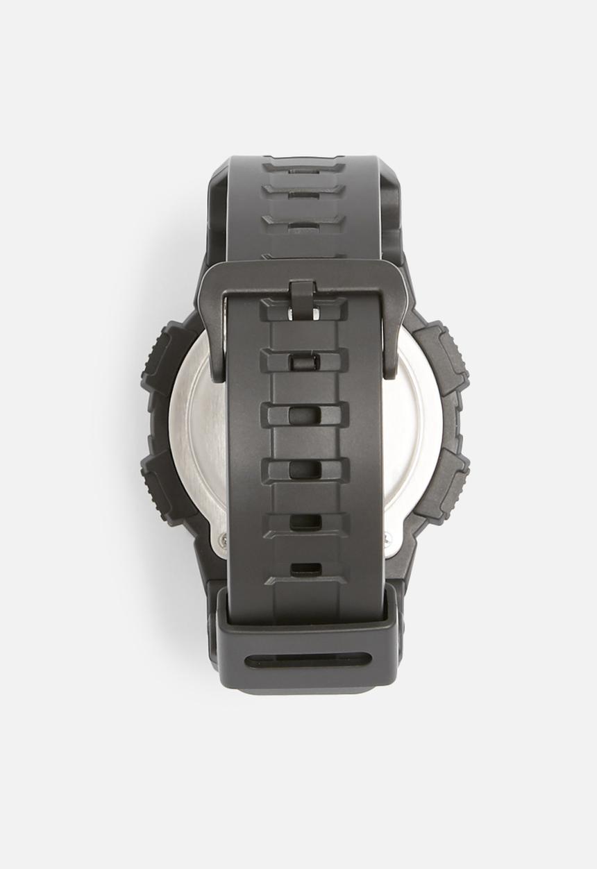 Casio - Digital wrist watch