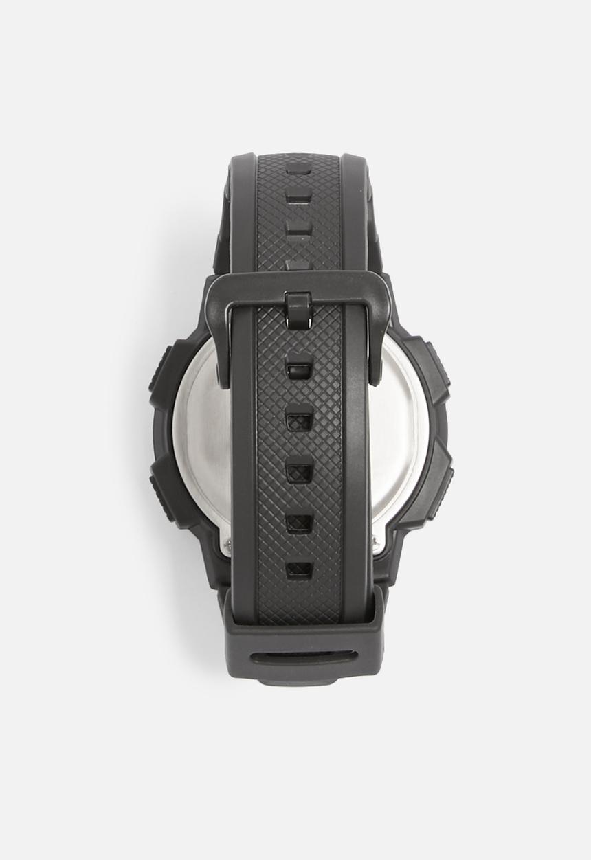 Casio - Digital wrist watch