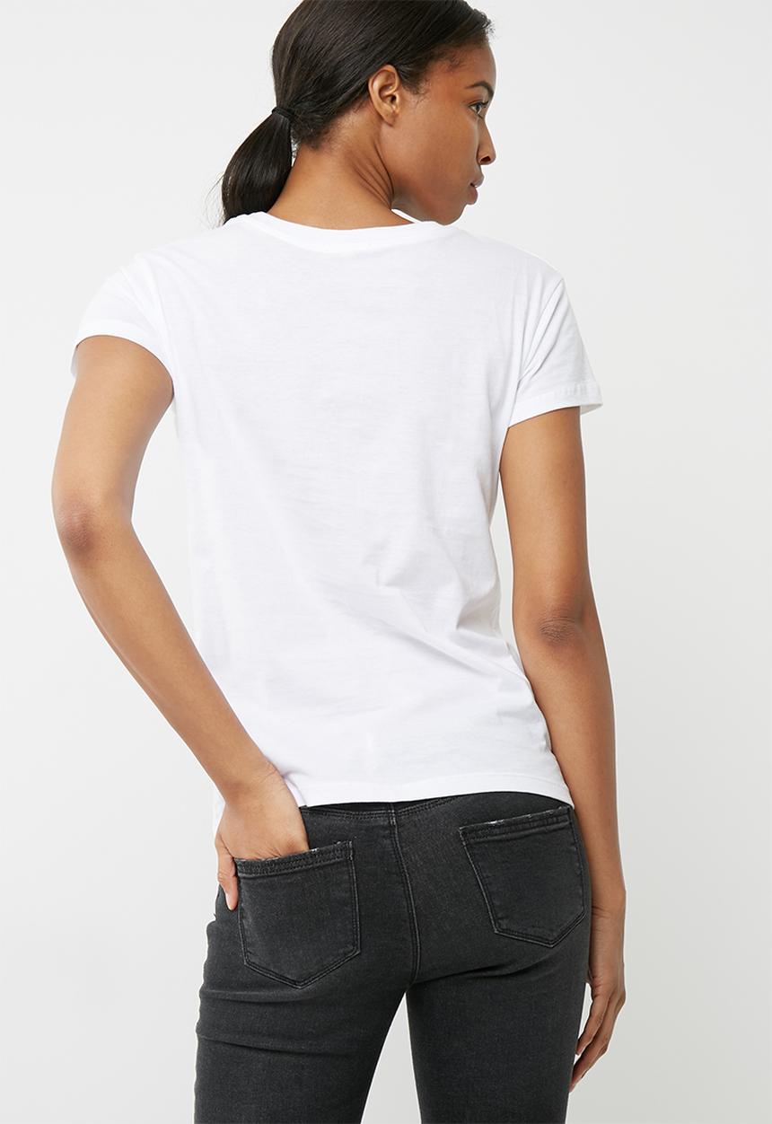 dailyfriday - Only love tee