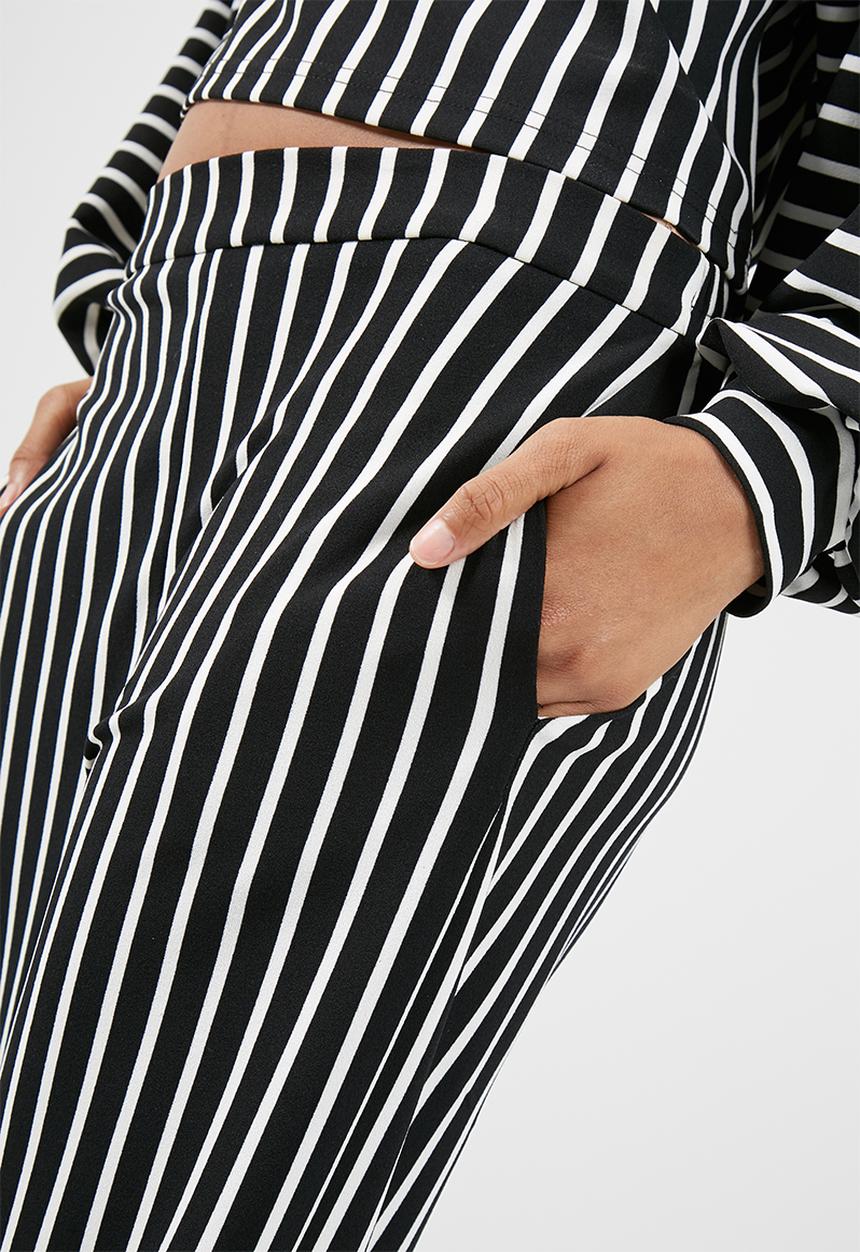 dailyfriday - Knit pull on pants