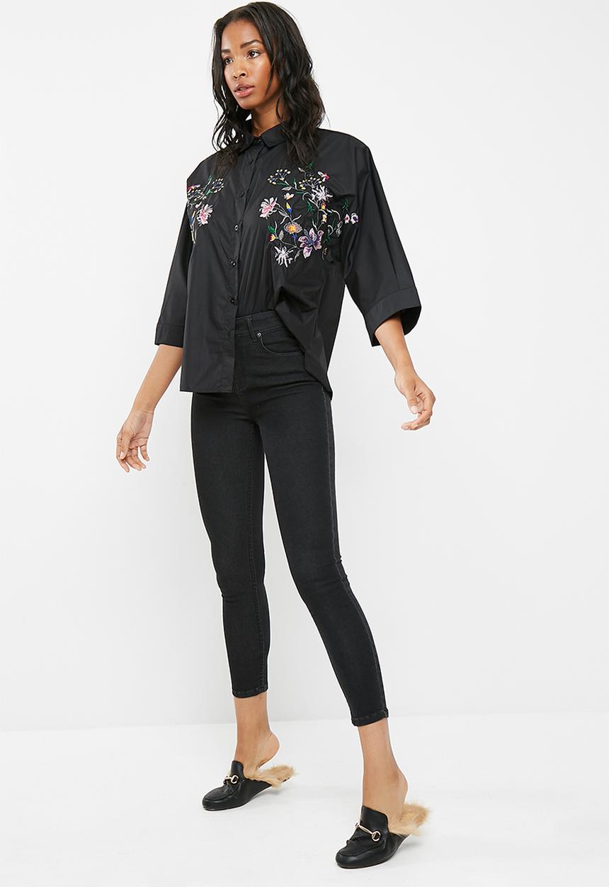 Missguided - Wide sleeve embroidered shirt