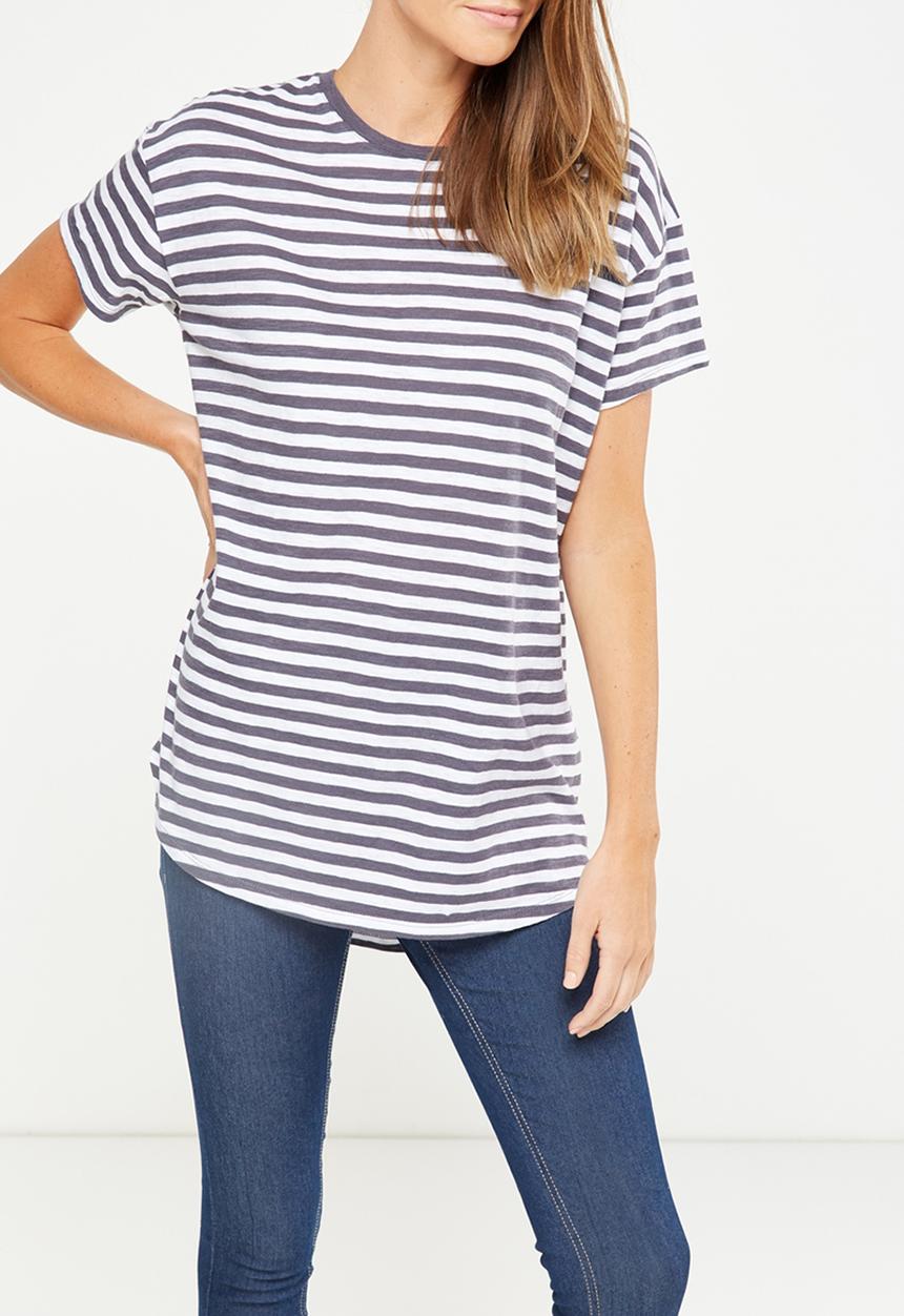 Cotton On - The one boyfriend crew tee