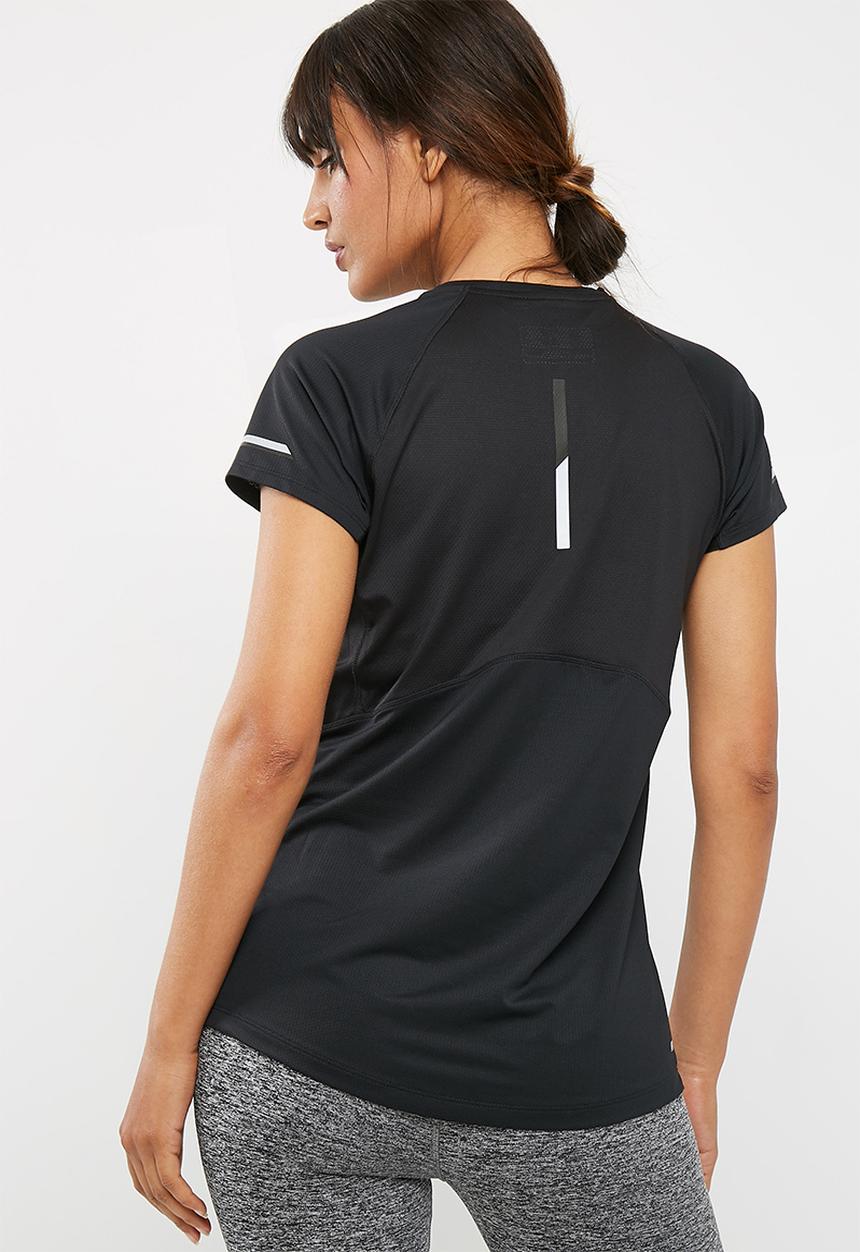 New Balance  - Textured ice tee