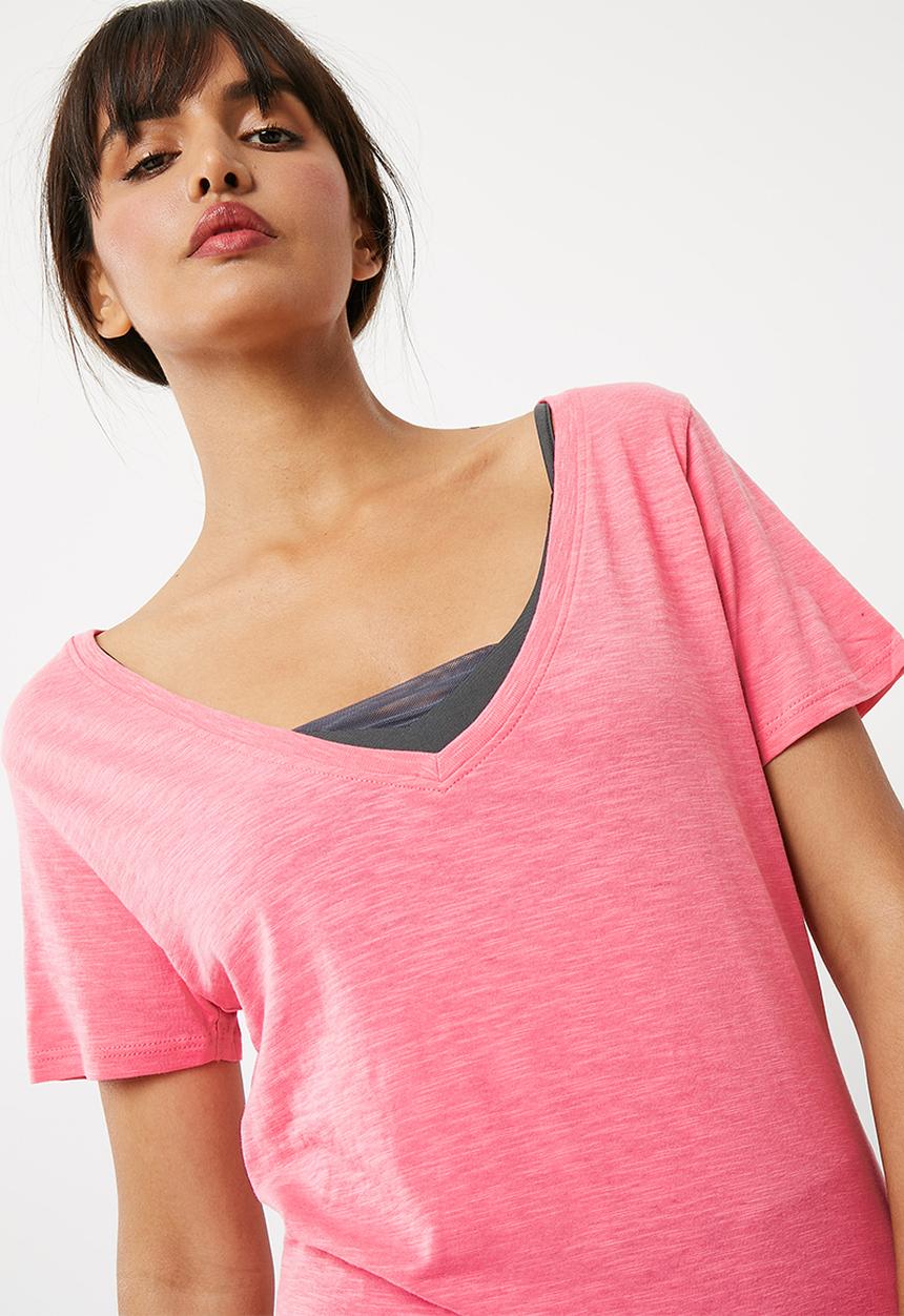 Cotton On - The deep v tee