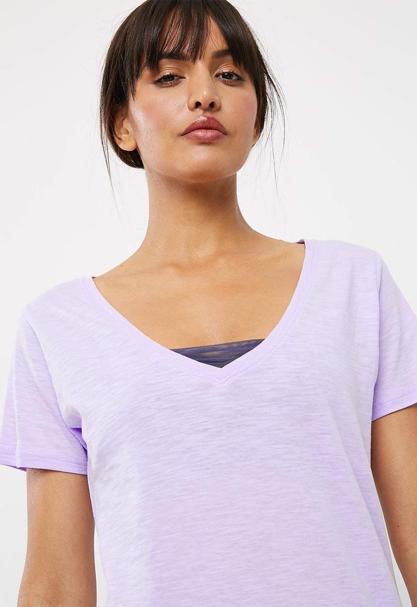 Cotton On - The deep v tee