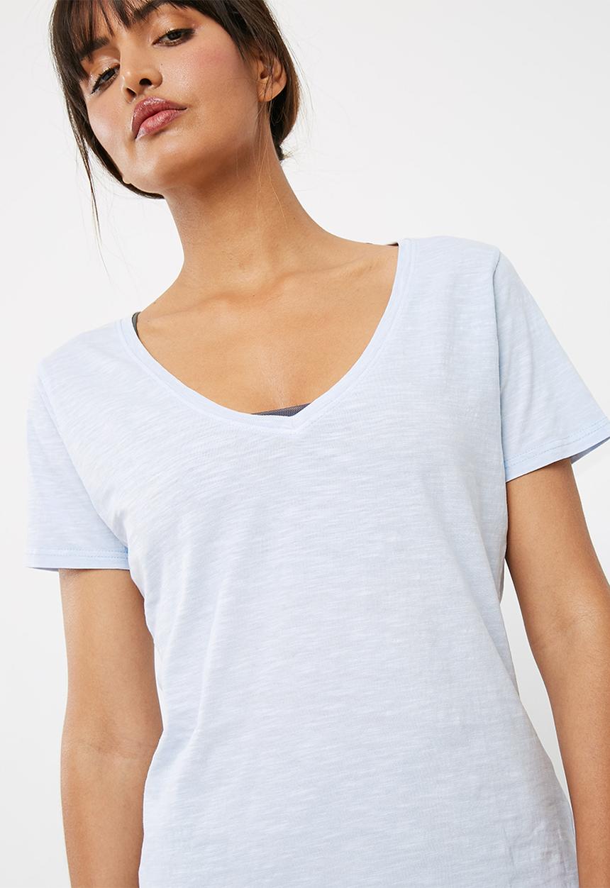 Cotton On - The deep v tee