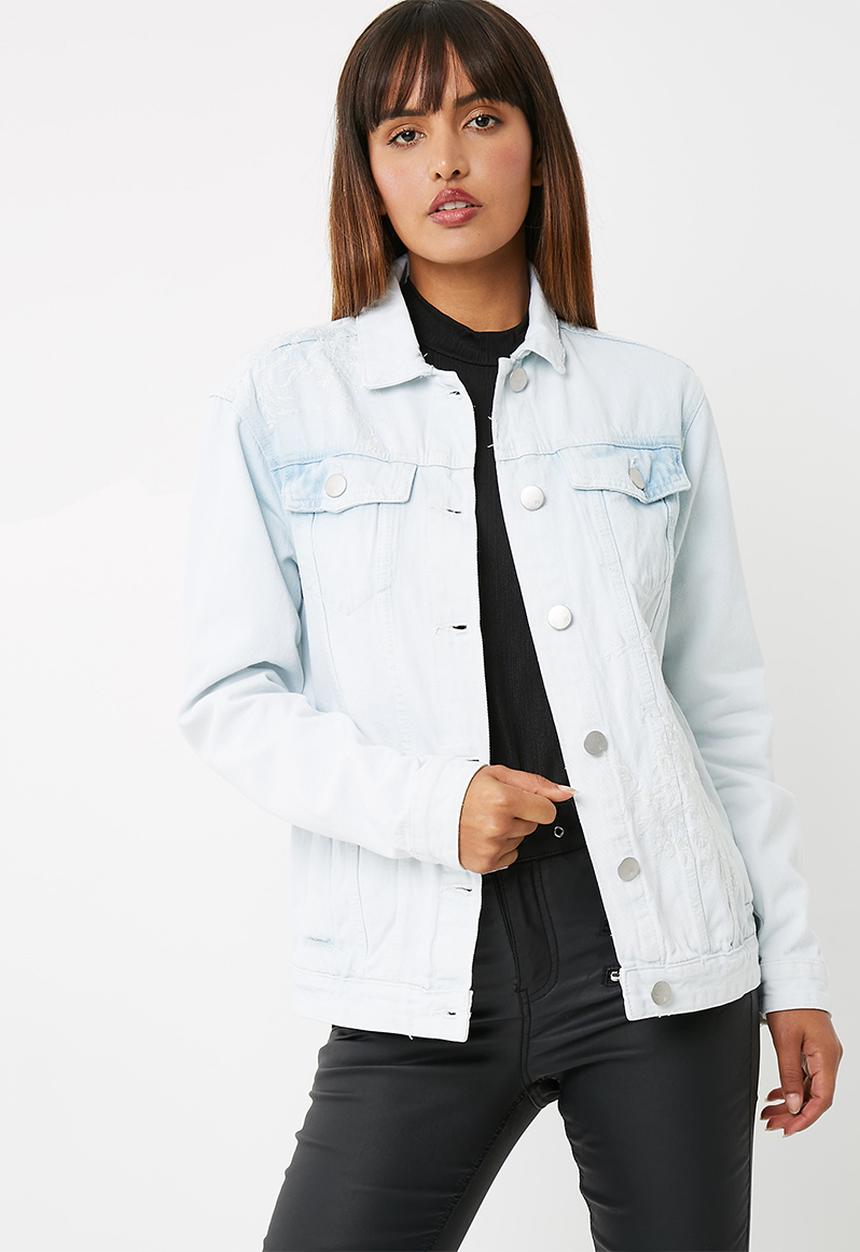 Cotton On - Boyfriend trucker embroidered denim jacket
