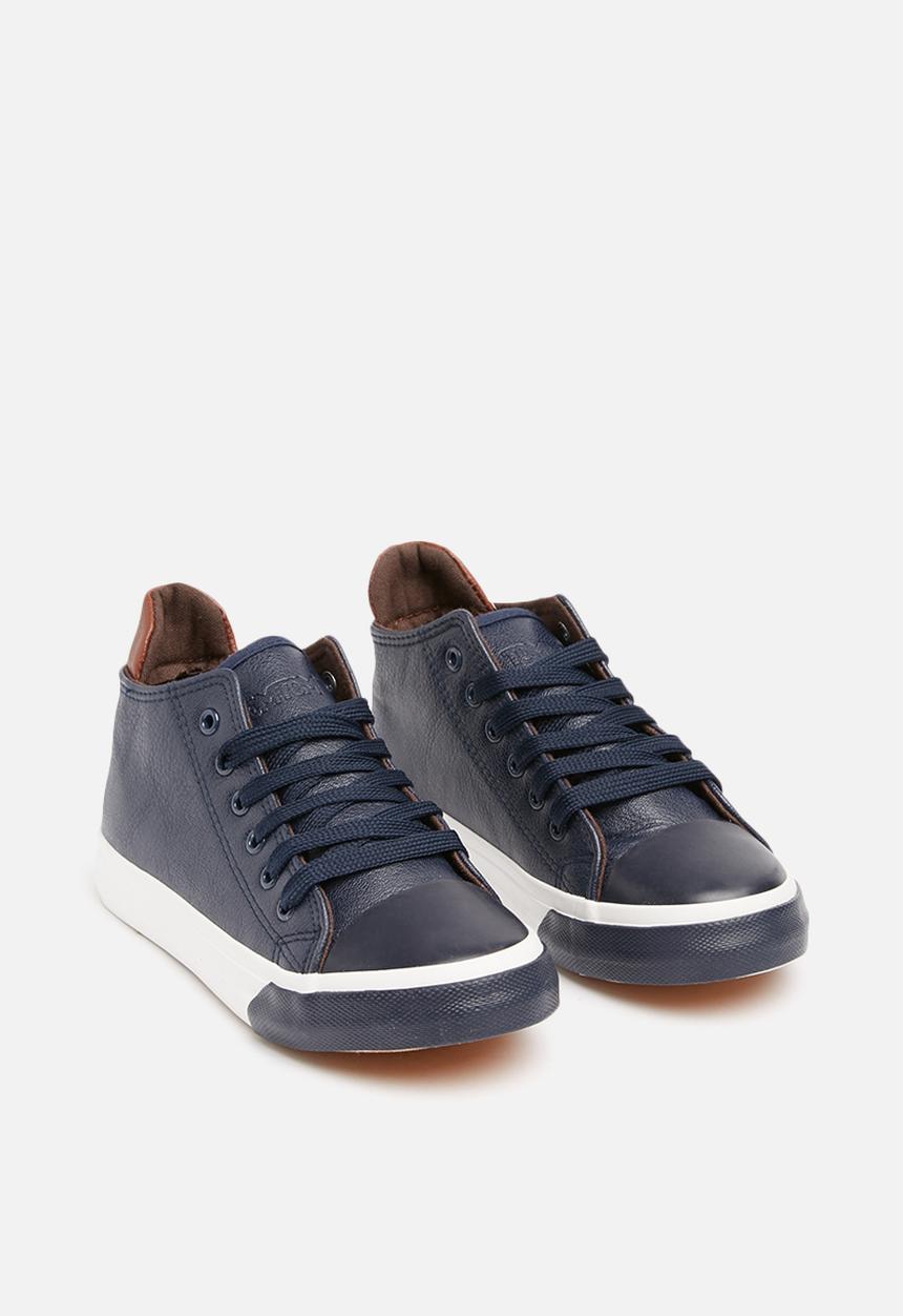 Foot Focus - Kids hi top sneakers