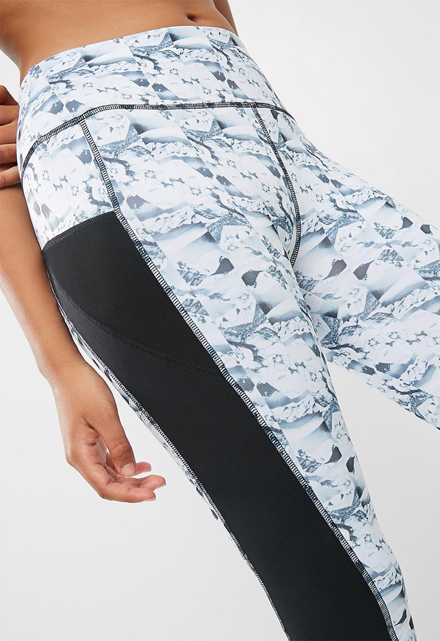 dailyfriday - Printed capri leggings