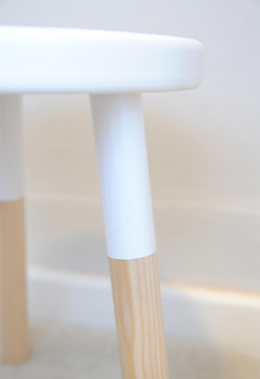 Simply Child - Play stool - white