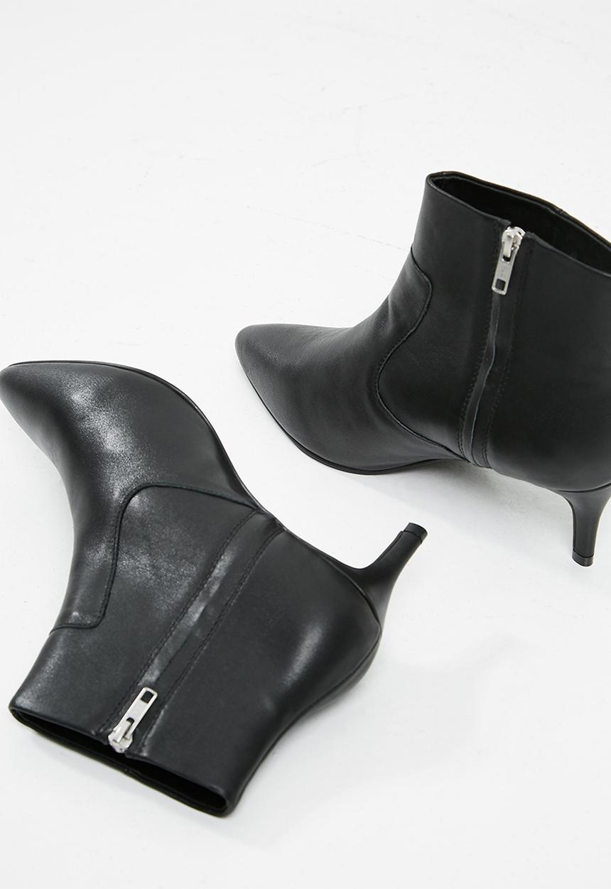Sol Sana - Odin leather boot