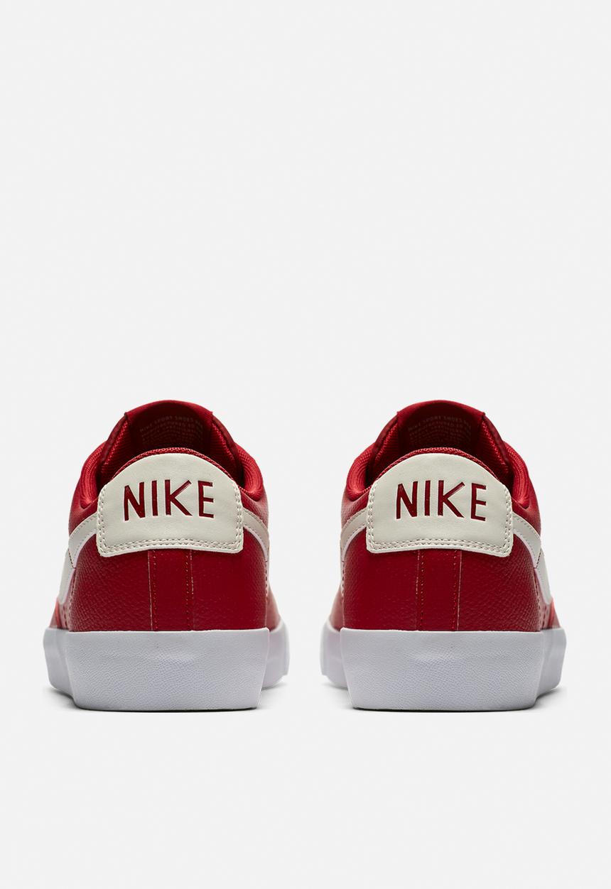 Nike - Blazer Low