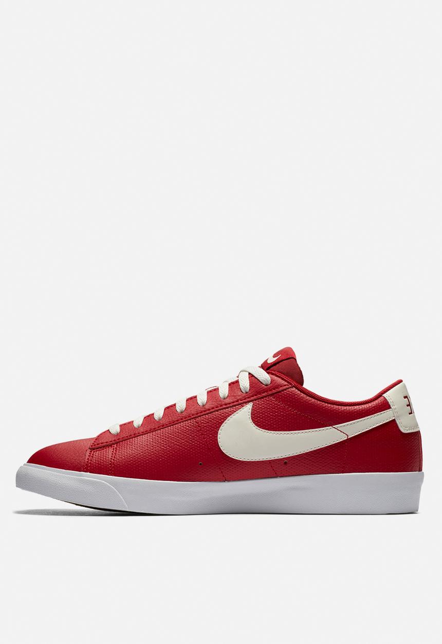 Nike - Blazer Low