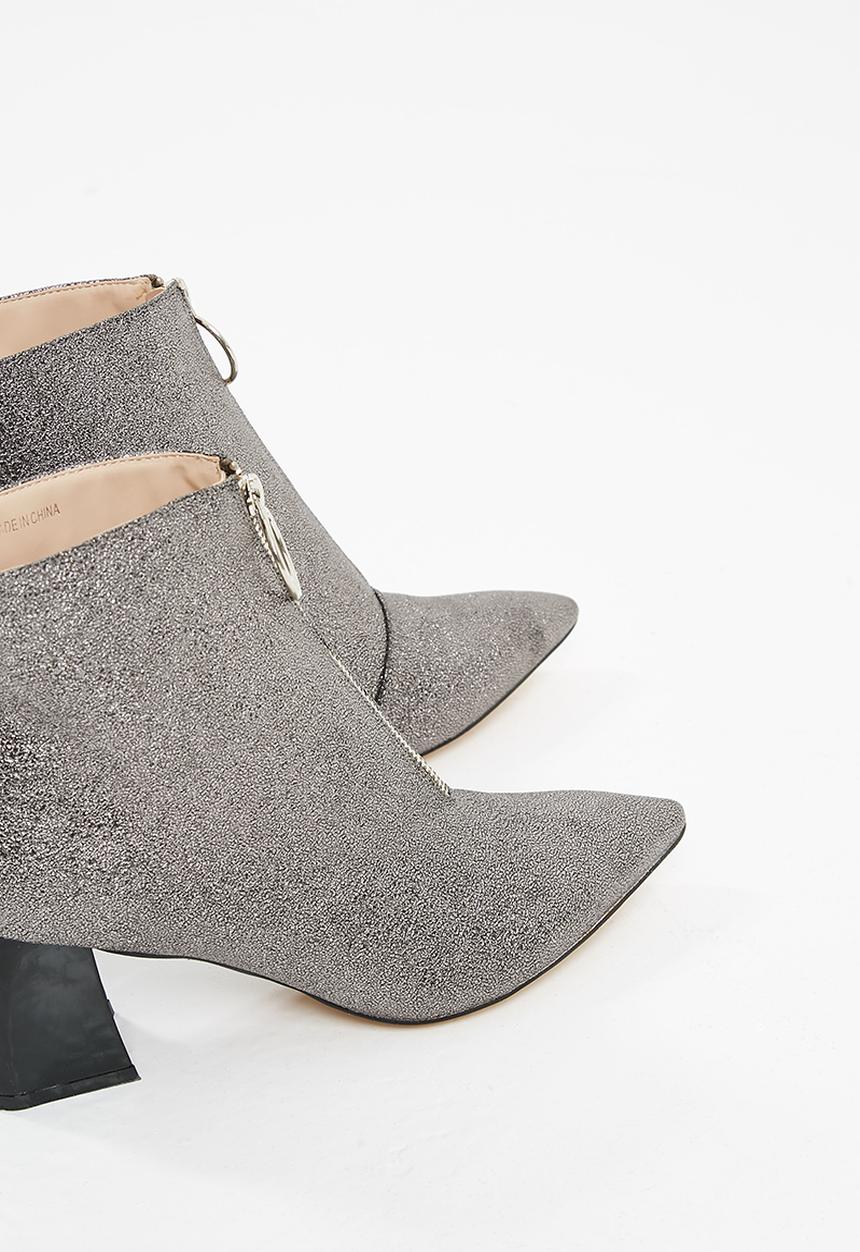 Public Desire - Instinct patent zip boot
