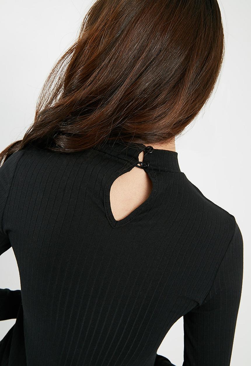 dailyfriday - Square neck choker top