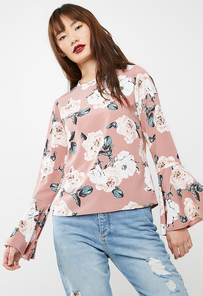 dailyfriday - Flared sleeve blouse