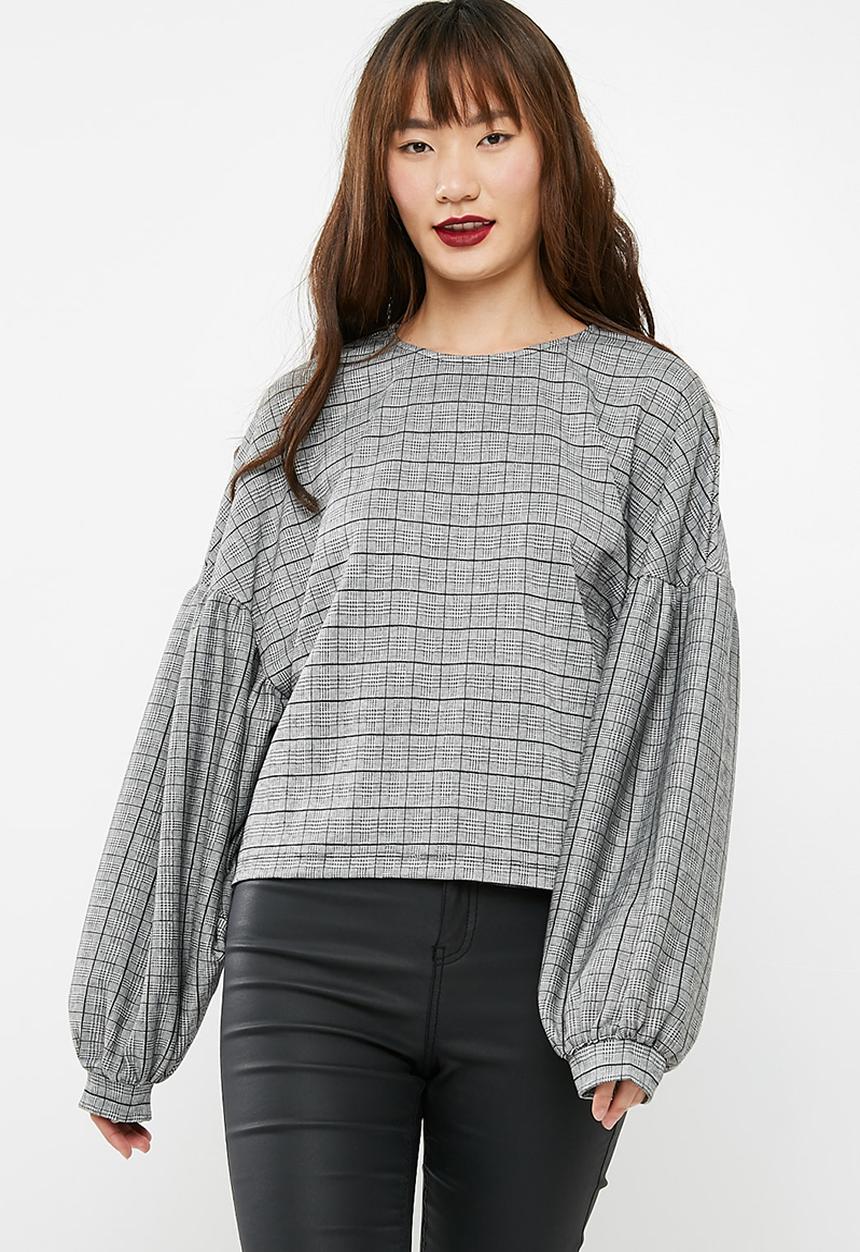 dailyfriday - Balloon sleeve top