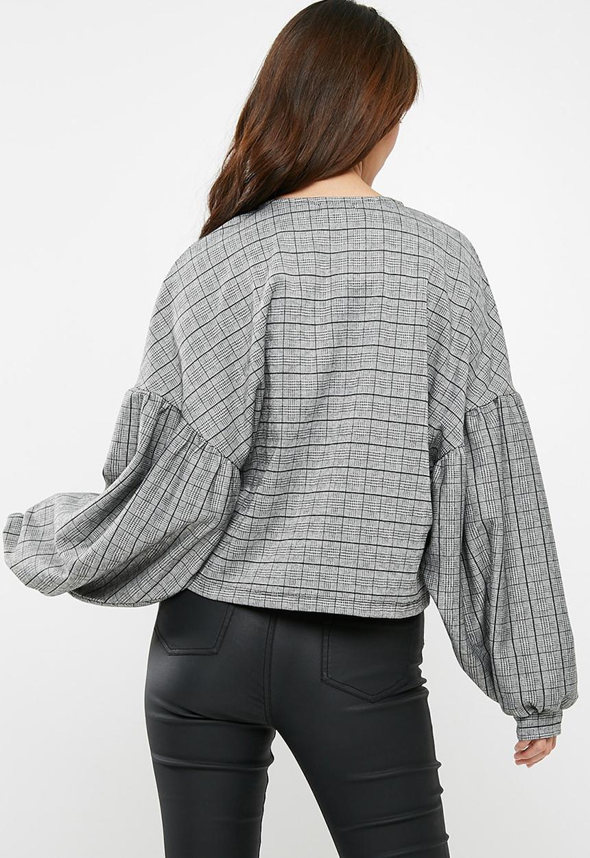 dailyfriday - Balloon sleeve top