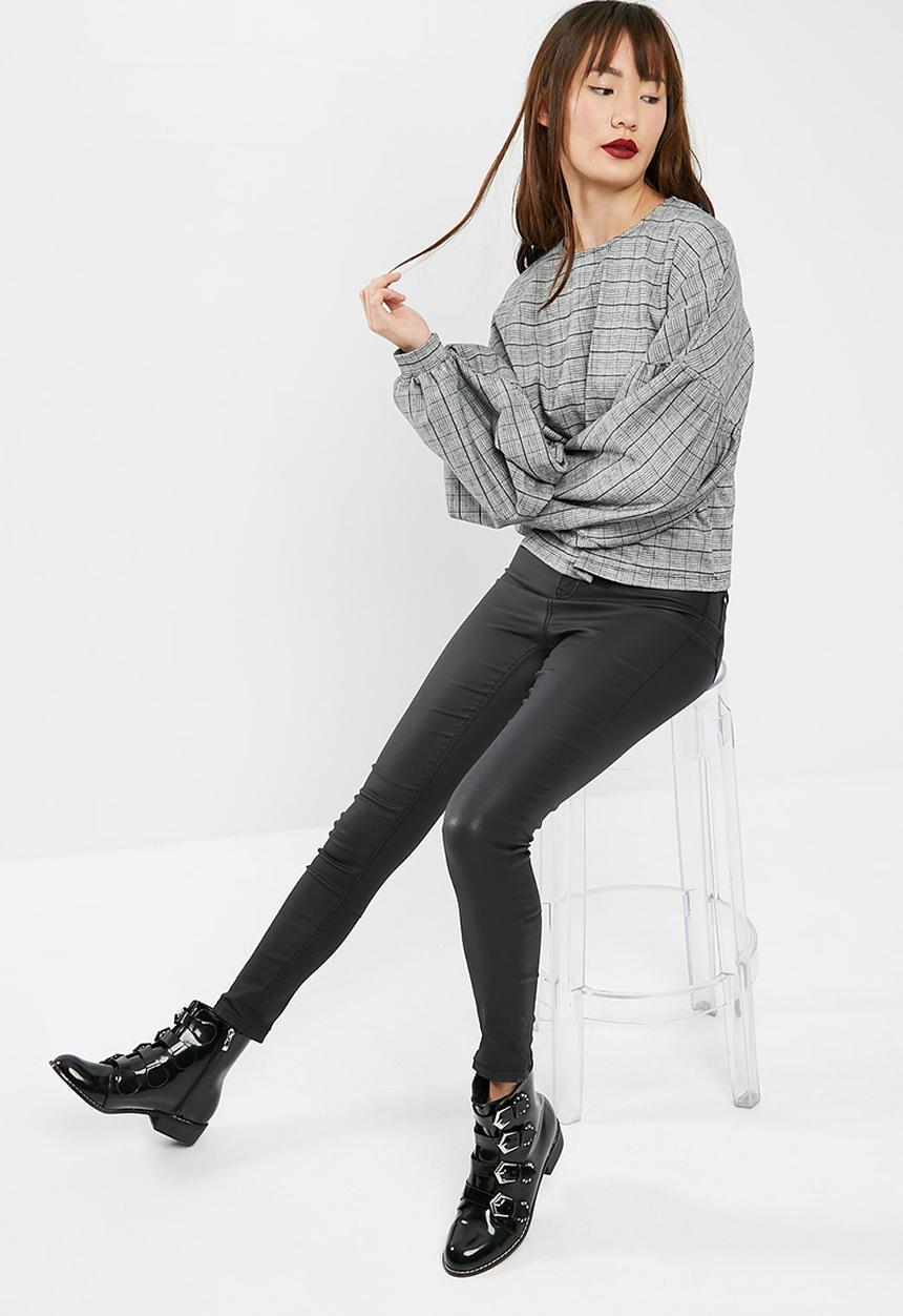 dailyfriday - Balloon sleeve top