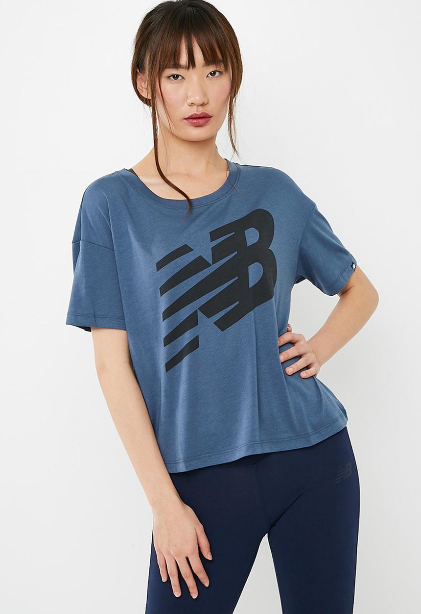 New Balance  - Essentials track club tee