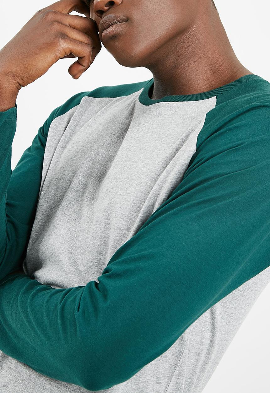 basicthread - Raglan curved hem slim tee 3 pack