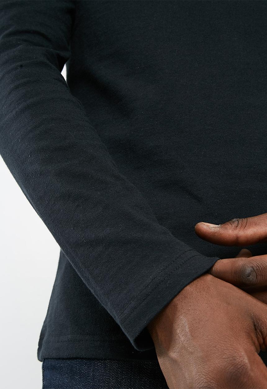 basicthread - Plain high neck tee